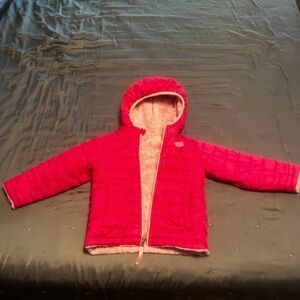 The North Face girls 3T fleece lined coat